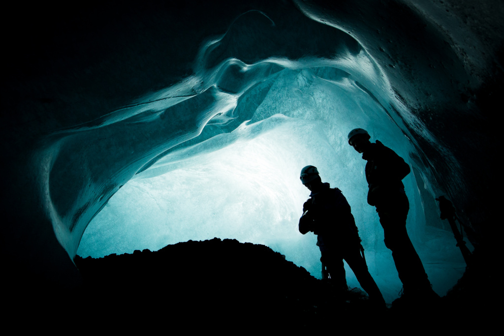 Ice cave at Vatnajökull glacier
